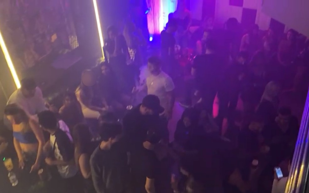 Boate é fechada pela 1ª vez após fazer festa com 469 pessoas, em Goiânia — Foto: Reprodução/TV Anhanguera