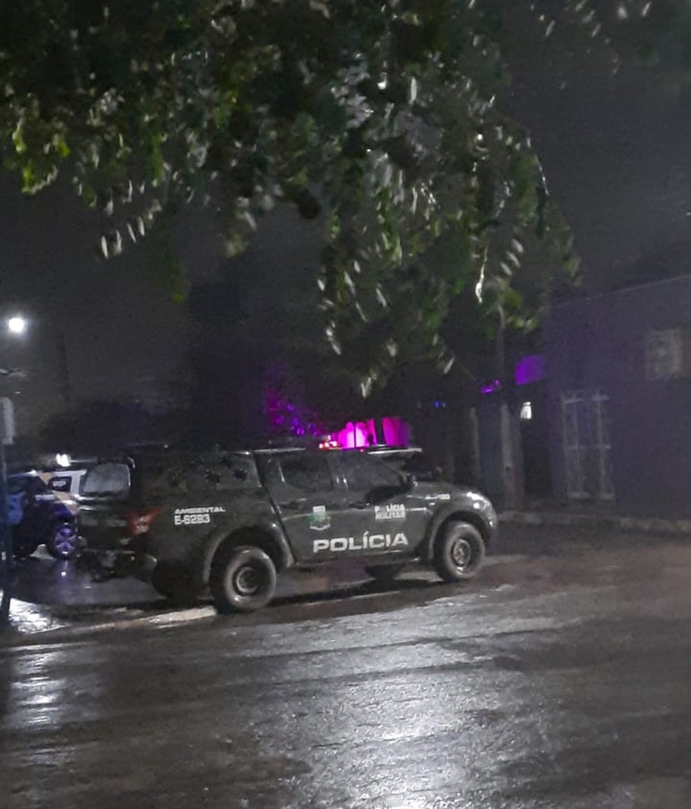 Confronto ocorreu em uma casa do Bairro Maracanã, em Barra do Bugres (MT) — Foto: Divulgação