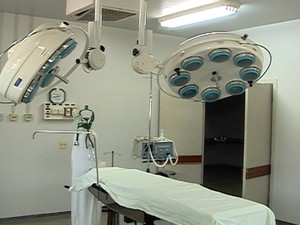Centro cirurgico santa casa campos altos (Foto: Reprodução/TV Integração)