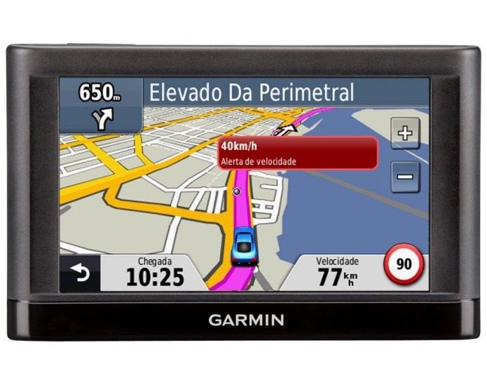 O navegador Garmin Nüvi 52 indica informações visuais e sonoras durante todo o trajeto para que o motorista não se perca (Foto: Divulgação)