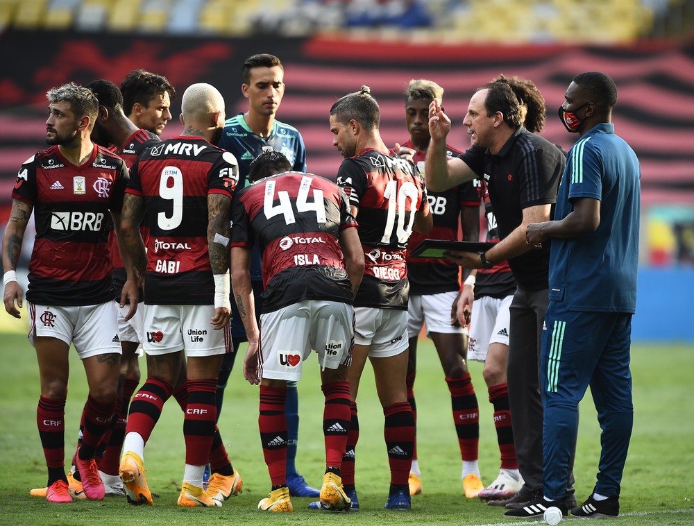 Atuações do Flamengo: Pedro perde chances, e Diego vai bem como opção no segundo tempo