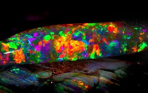 Virgin Rainbow: conheça uma das opalas mais valiosas do mundo - Revista  Galileu | Ciência