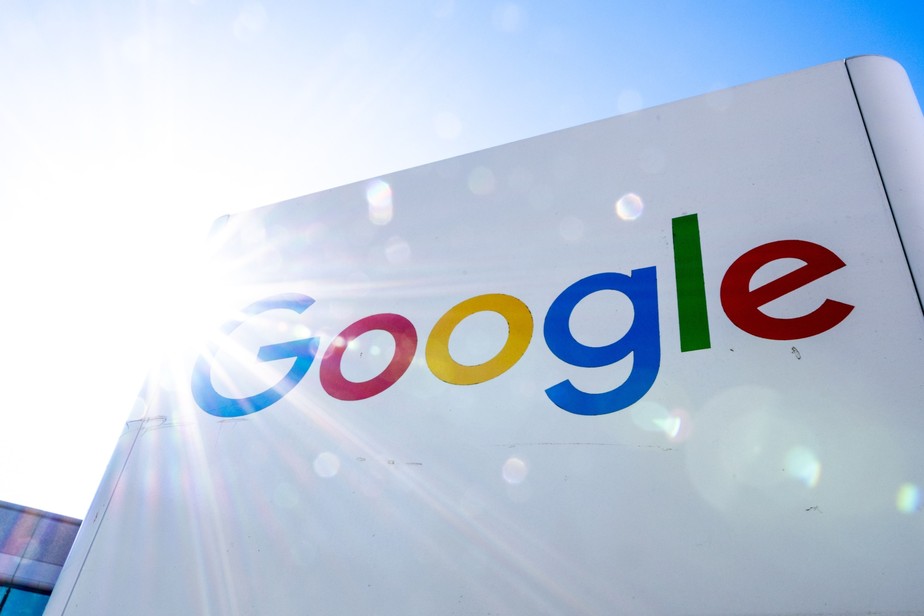 Google registra queda na receita com anúncios