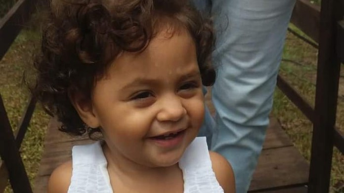 Resultado de imagem para Morre em Natal menina de 2 anos atingida por bala perdida na cabeÃ§a