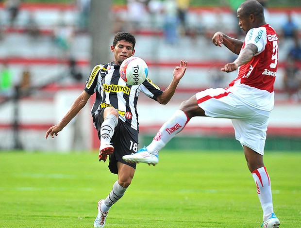 Jadson do Botafogo no jogo contra o Bangu (Foto: Fernando Soutello / Agif)