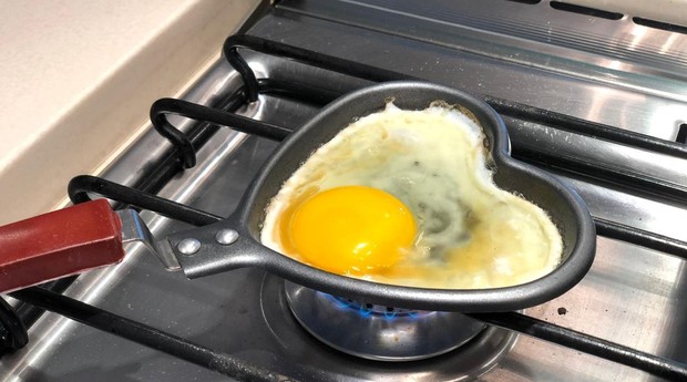Até o ovo ganha formato de coração (Foto: Divulgação)