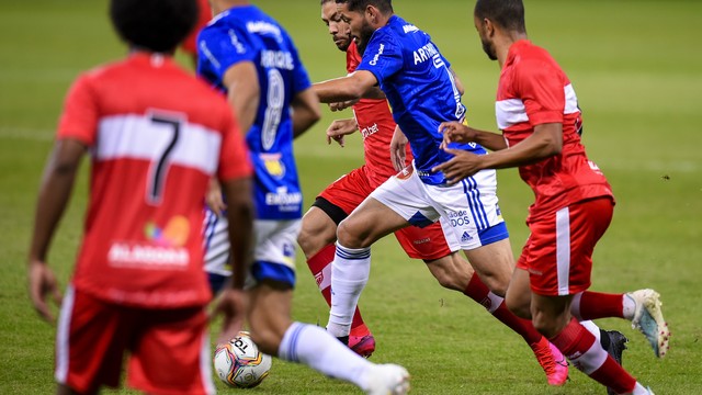 Arthur Caíke; Cruzeiro
