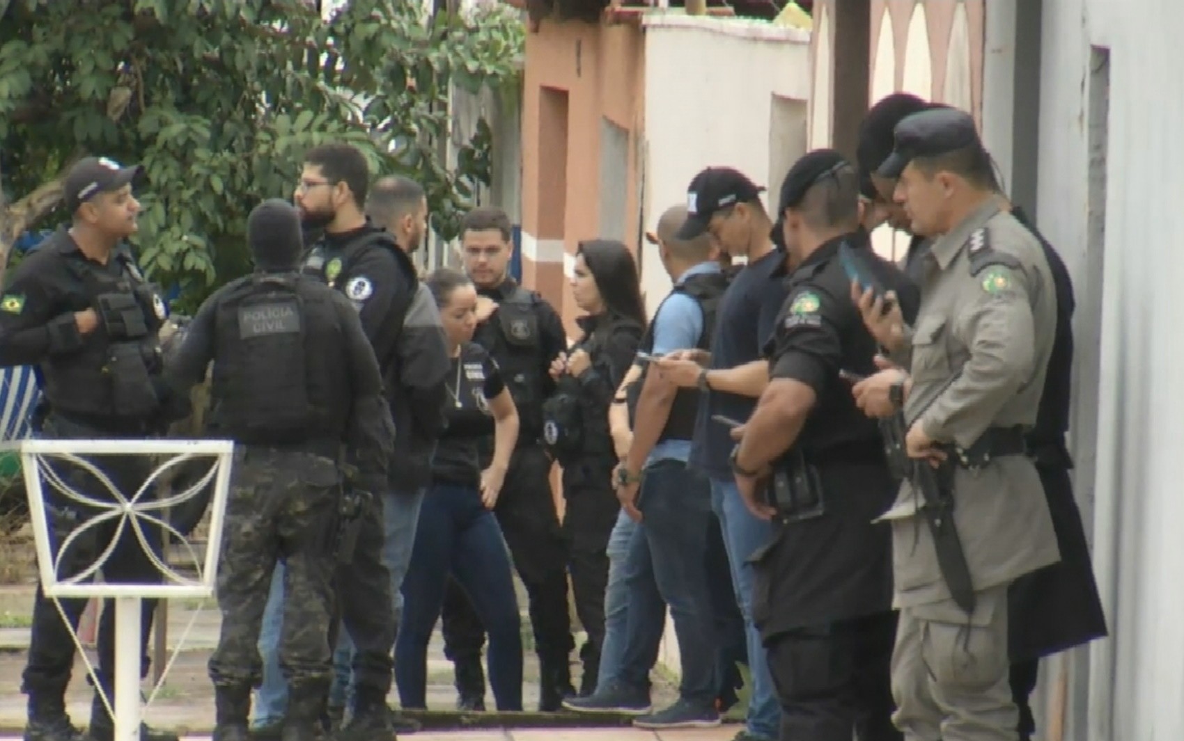 PM morre e dois policiais civis ficam feridos em troca de tiros em Anápolis, diz polícia