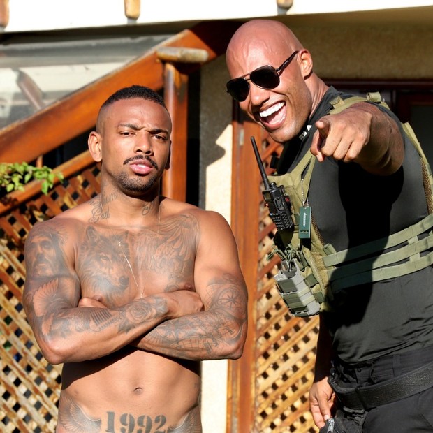 Sósia do ator The Rock faz sucesso e viraliza nas redes sociais - RecordTV - R7 Balanço Geral RJ