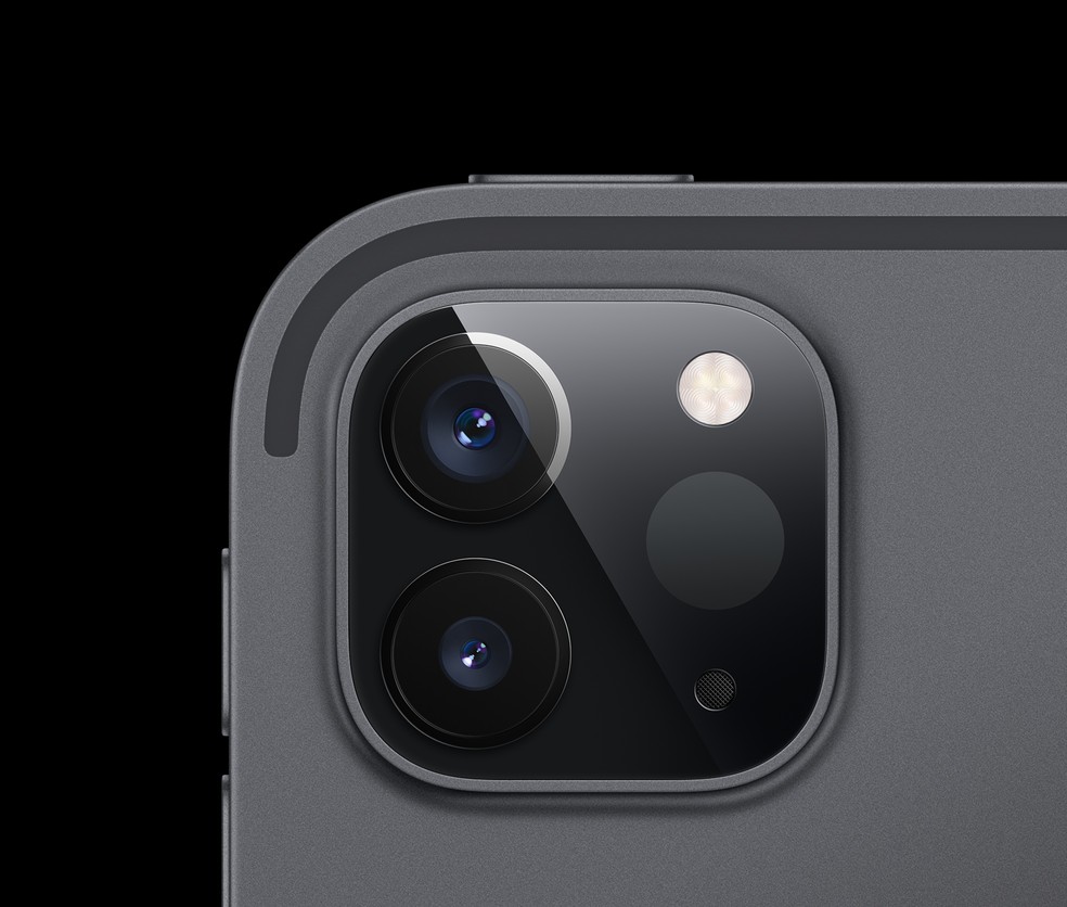 Câmera tripla do iPad Pro 2023 apresenta sensor LiDAR — Foto: Divulgação/Apple