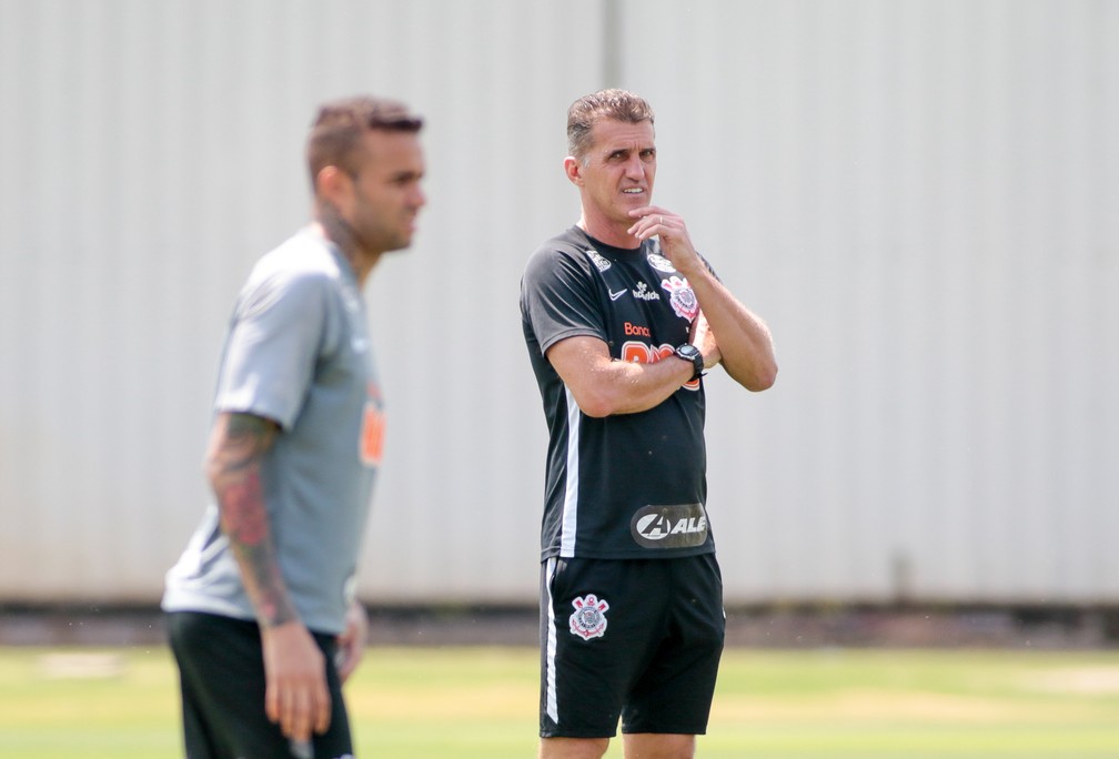 Luan tem sequência com Mancini no Corinthians, mas estatísticas do jogador não empolgam
