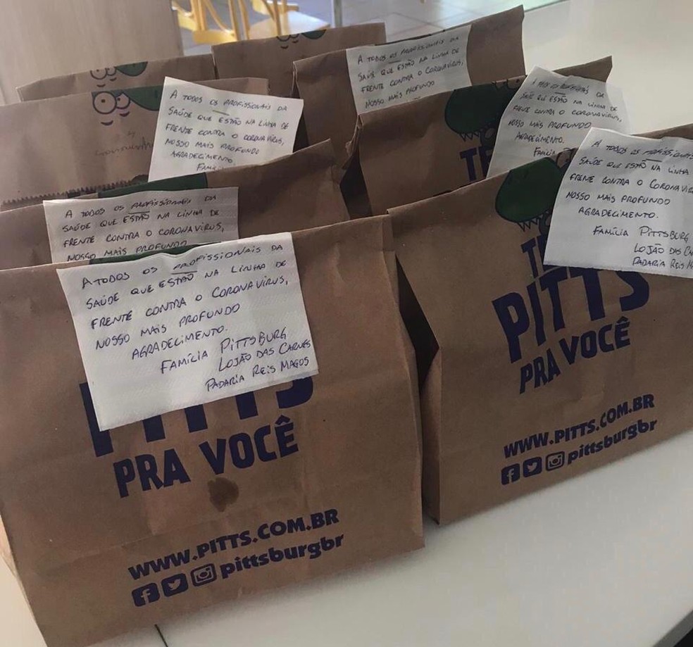 Sanduíches são entregues aos profissionais de saúde no Hospital Giselda Trigueiro — Foto: Divulgação