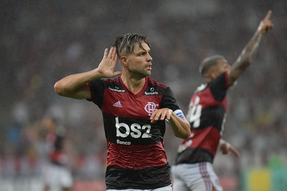 Diego, do Flamengo — Foto: André Durão