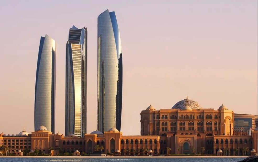 Abu Dhabi mistura tradição milenar com tecnologia de primeiro mundo (Foto: Departamento de Cultura e Turismo de Abu Dhabi)