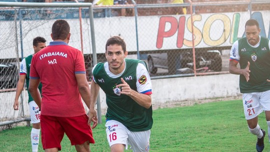 Resultado de imagem para volante eduardo itabaiana