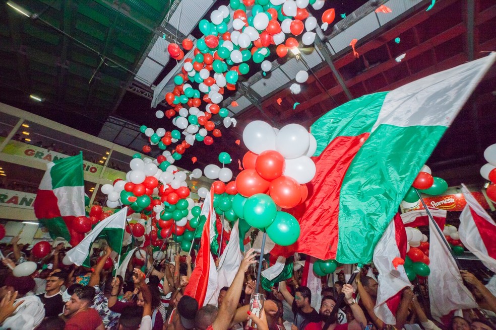 A final dos sambas-enredo na Grande Rio, em Duque de Caxias, começa às 22h, com entrada franca na quadra — Foto: Divulgação