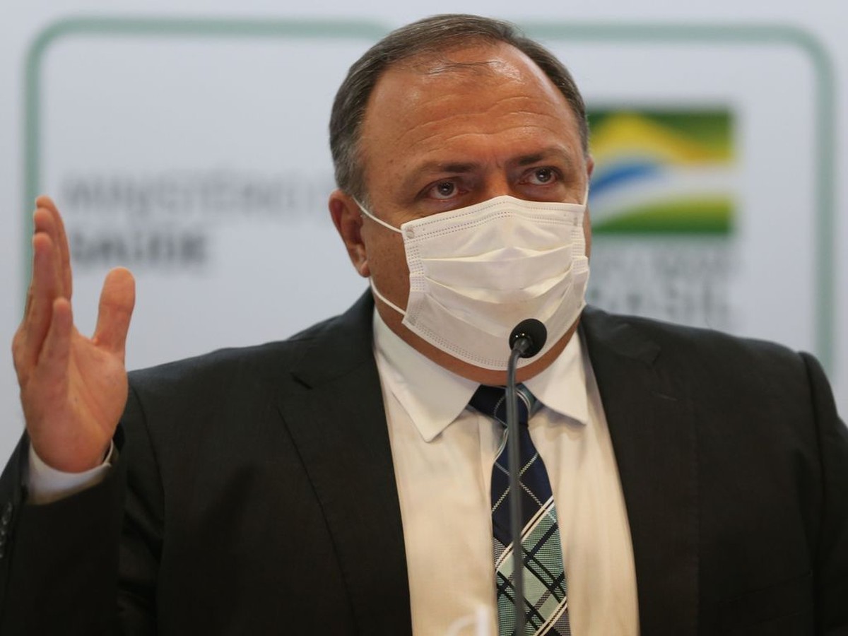 Reação negativa pode levar a recuo de Bolsonaro sobre Pazuello no PPI