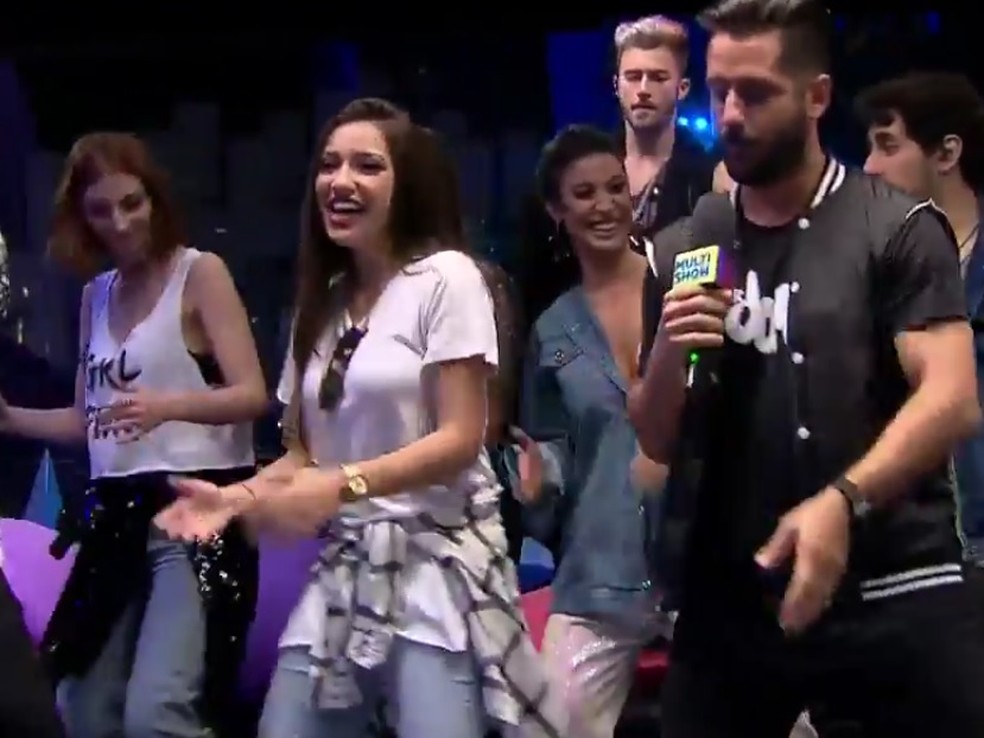 Dani Russo Aprende A Sarrar Com Daniel Saboya E Fitdance Rock In Rio Multishow
