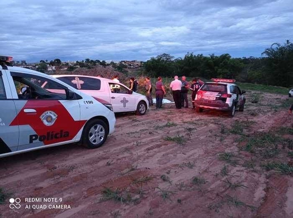 Corpo foi encontrado em terreno de Fernand?polis (SP) ? Foto: Regi?onoroeste.com/Divulga??o