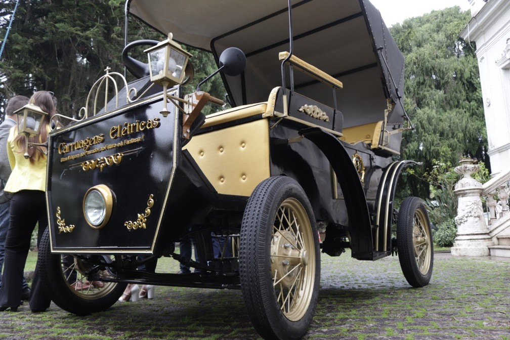 Charrete Eletrica E Testada Em Petropolis Rj Como Alternativa Para Substituir Antigas Vitorias Regiao Serrana G1