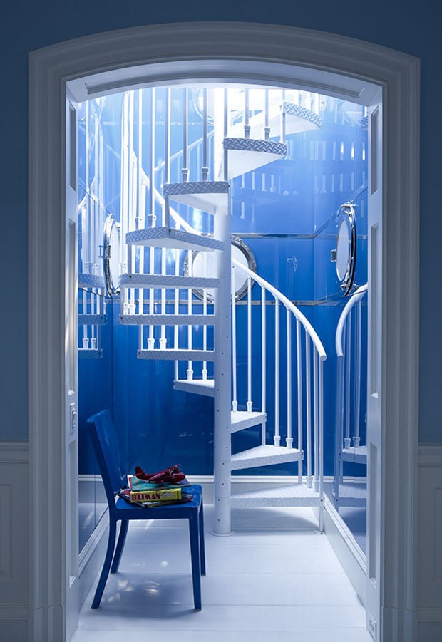 Décor do dia: escada em tons de azul (Foto:  Divulgação)