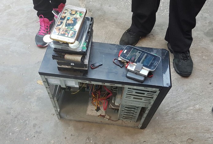 Polícia apreendeu equipamentos eletrônicos na residência do suspeito