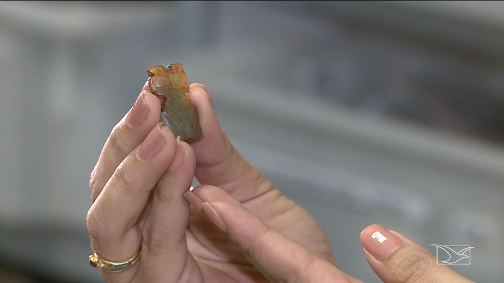 Muiraquitãs encontrados no Maranhão foram perdidos no incêndio do Museu Nacional, no Rio (Foto: Reprodução/TV Mirante)