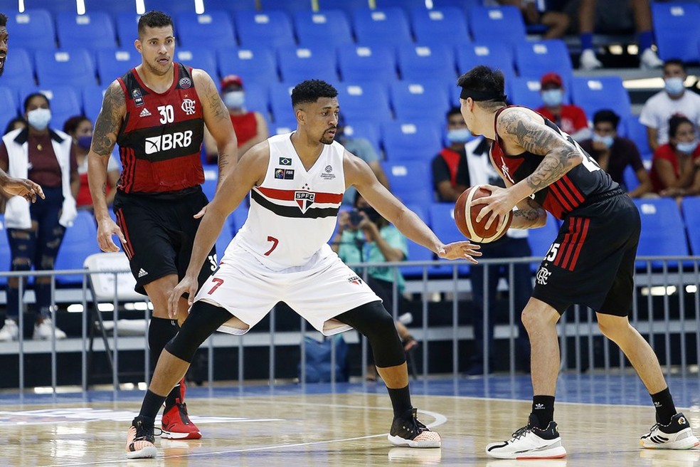 Flamengo ficou na frente durante toda a partida — Foto: Divulgação/FIBA