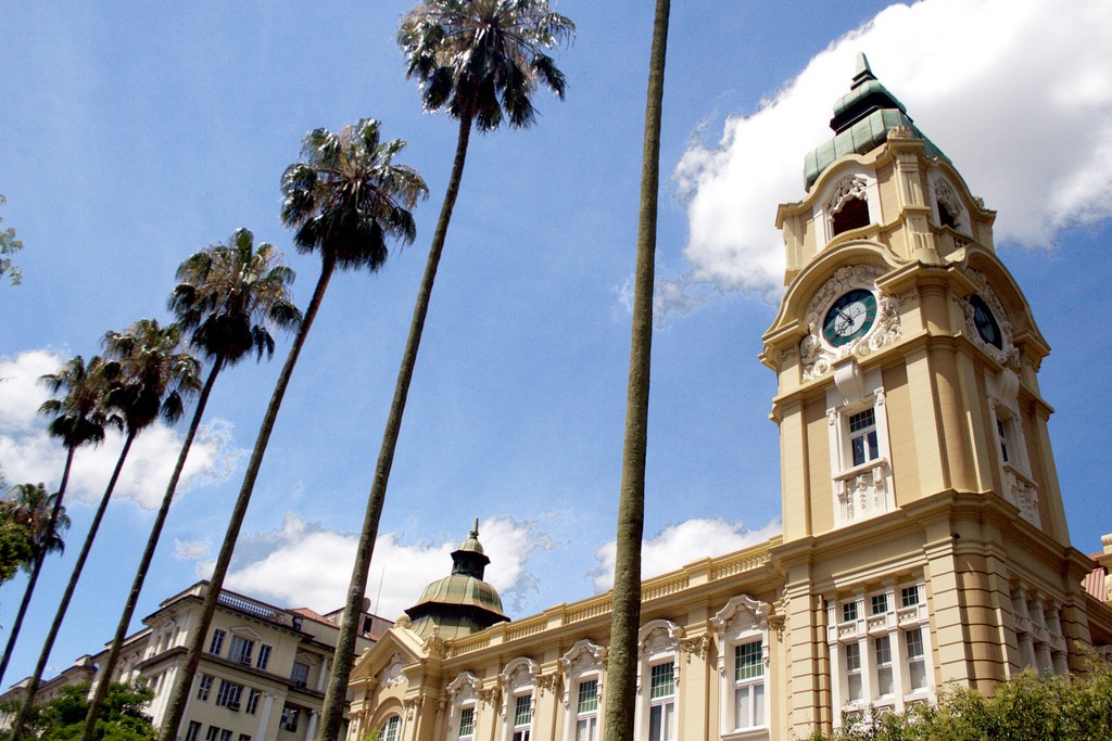 250 anos de Porto Alegre: a história da capital gaúcha contada pelos prédios tombados