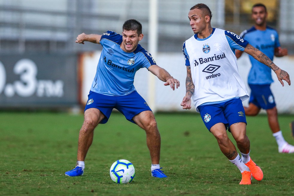 [COMENTE] O Grêmio sentirá o peso das ausências de Everton, M. Henrique e Kannemann para os próximos jogos?