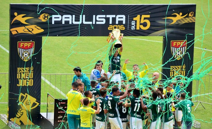 Palmeiras Online - Fim de jogo. Palmeiras empata com o rival em 2 a 2.