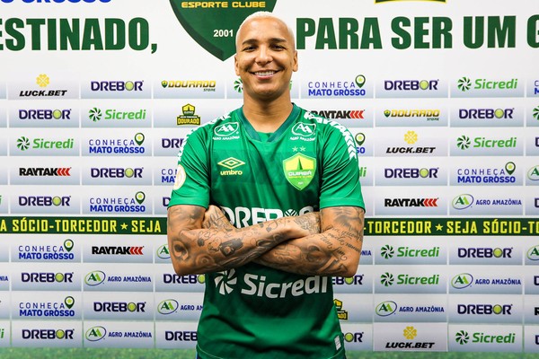Ex-Palmeiras, Deyverson &Atilde;&copy; oficializado como refor&Atilde;&sect;o do Cuiab&Atilde;&iexcl; | cuiab&Atilde;&iexcl; | ge
