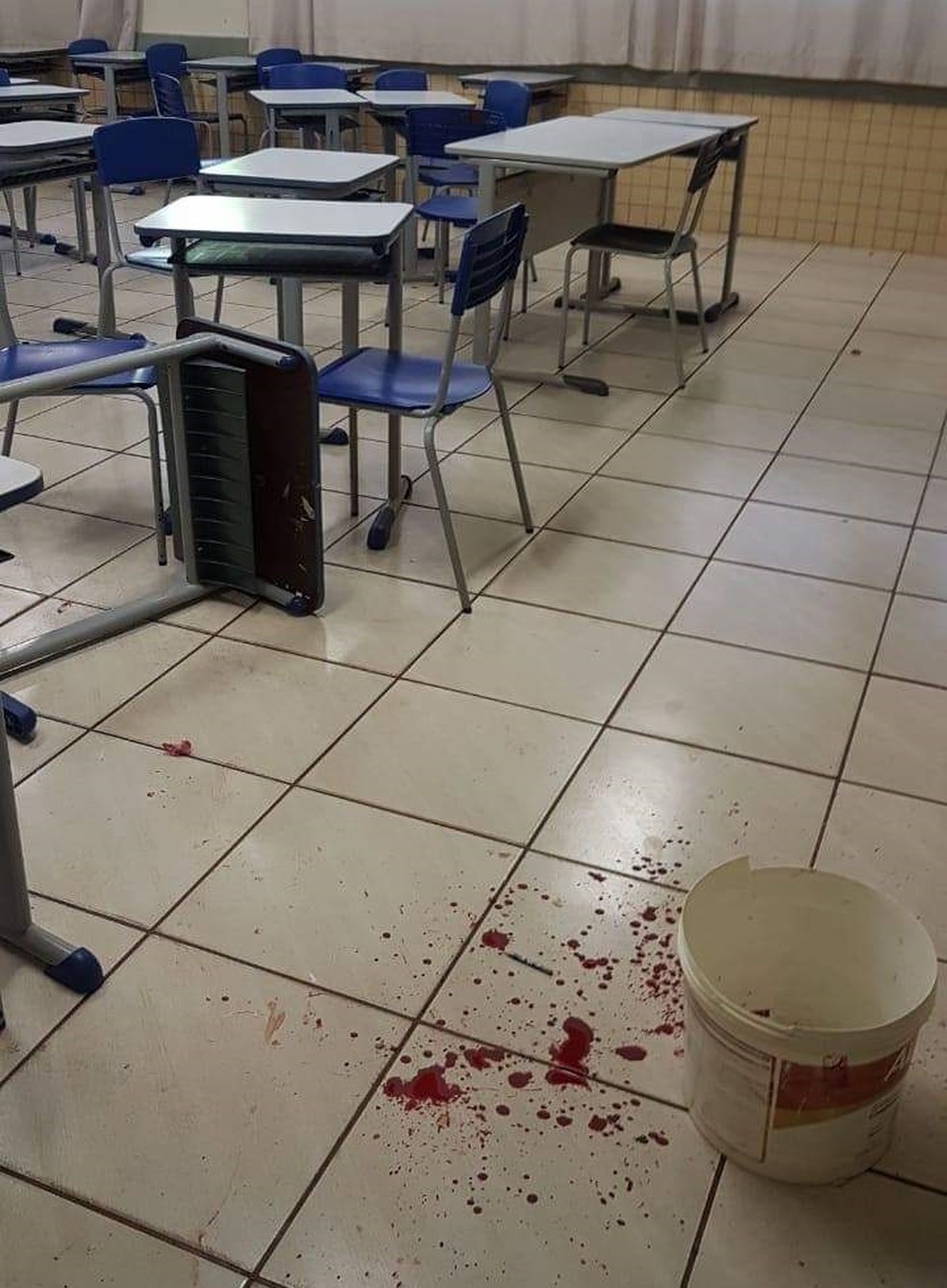 Professor foi esfaqueado durante a aula de língua portuguesa  — Foto: Léo Silva/Arquivo pessoal 