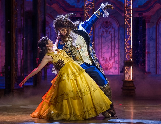 O musical Beauty and the Beast (A Bela e A Fera) é uma das atrações do teatro do Disney Dream (Foto: Steven Diaz/ Divulgação)