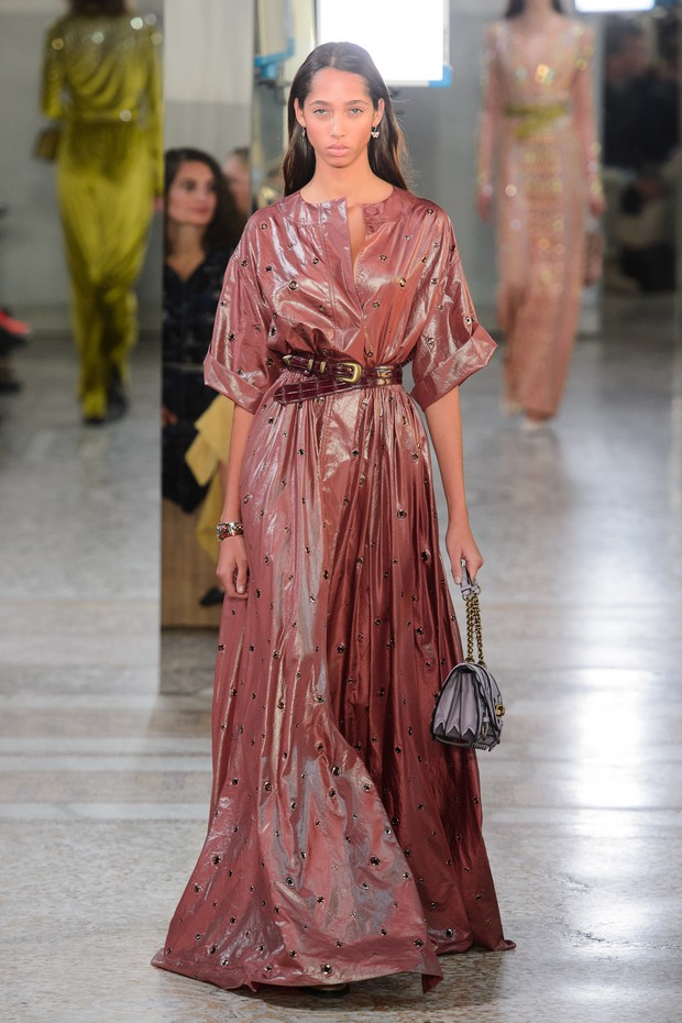 #SuzyMFW: Bottega Veneta's Happy Harmony - Vogue | en