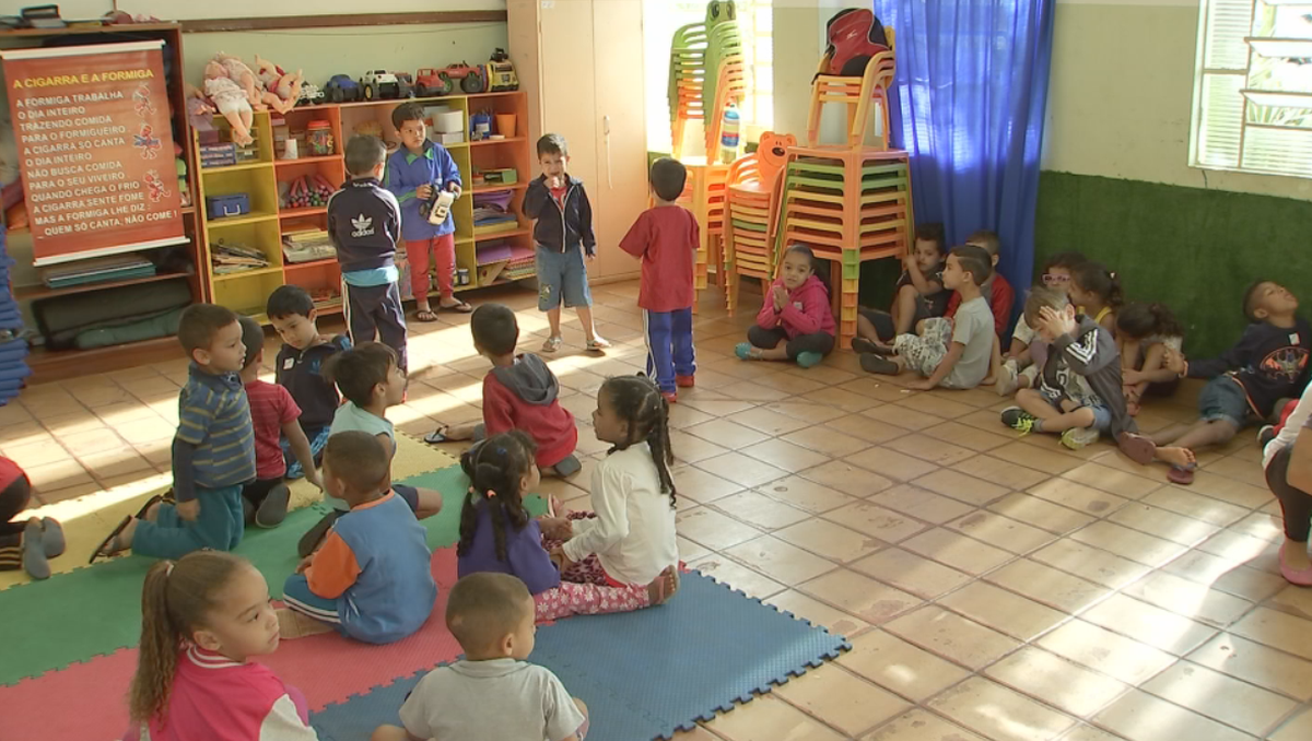 35% dos professores de educação infantil não têm diploma; entenda a