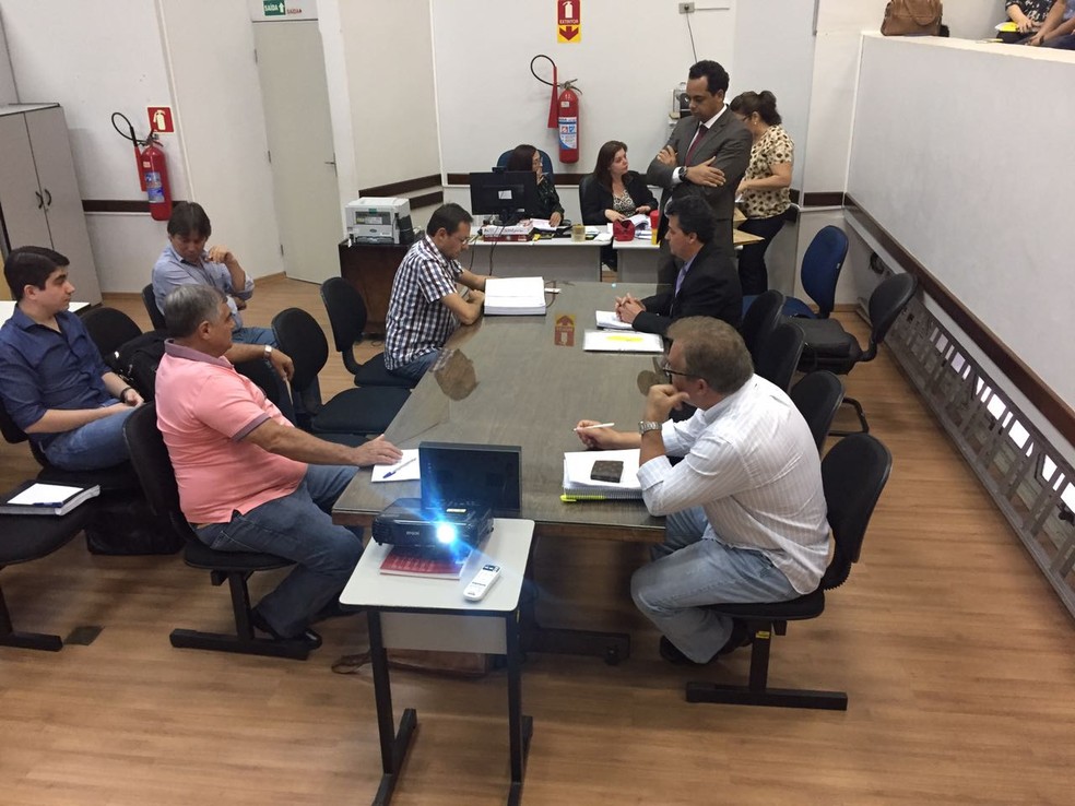 Licitação do transporte coletivo em Presidente Prudente (Foto: Murilo Zara/TV Fronteira)