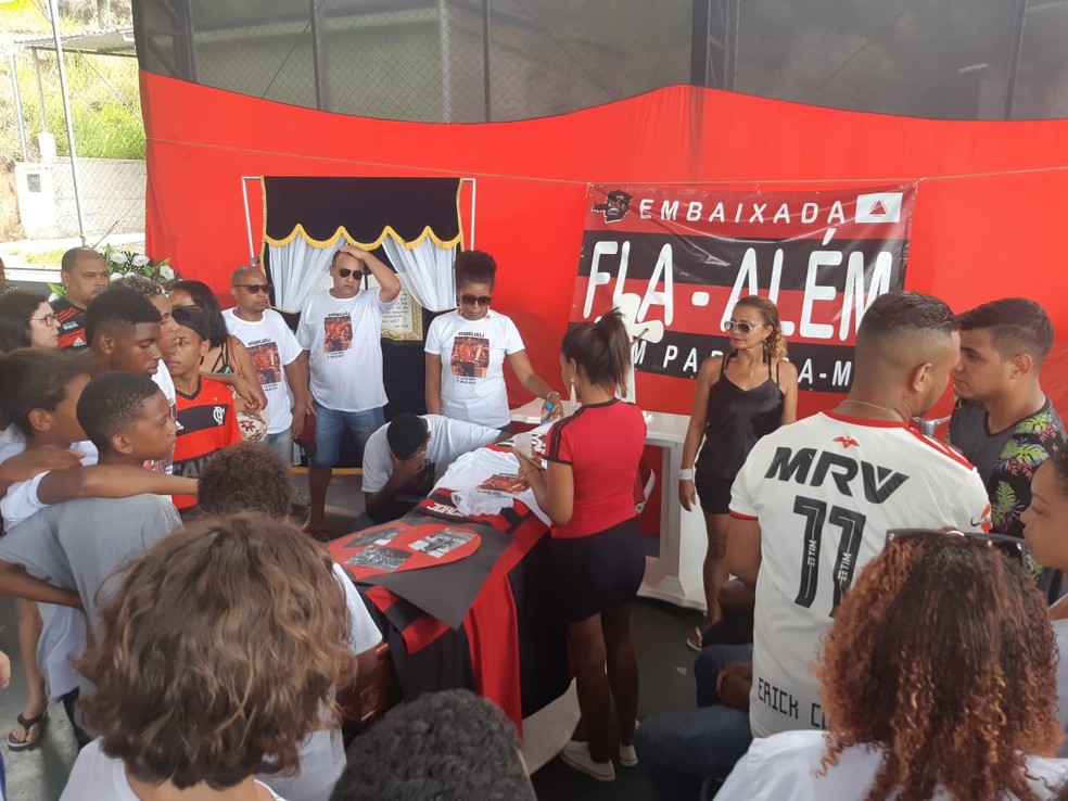 Flamengo contratou especialista para negociar indeniza��es com as fam�lias das v�timas  � Foto: Augusto Medeiros