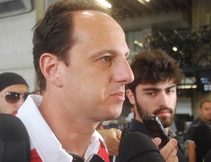 Ceni prevê São Paulo ofensivo contra a Católica, mesmo fora de casa 