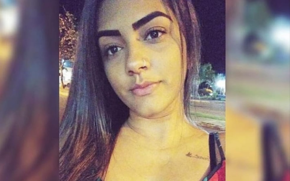 Yasmin Biallik da Silva, de 21 anos, estava grávida de três meses, segundo amiga  — Foto: Arquivo pessoal