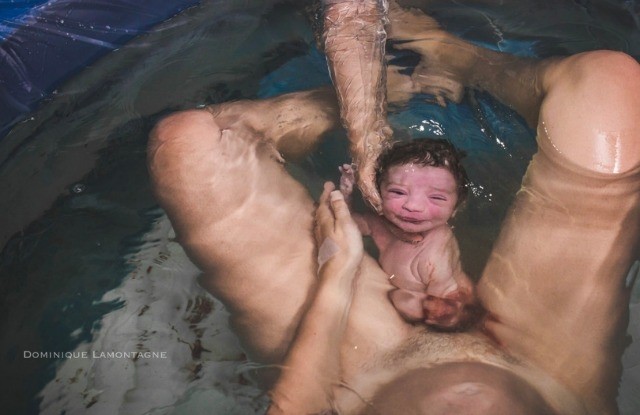 Bebê na água (Foto: Dominique Lamontagne de Dominique Lamontagne Photography )