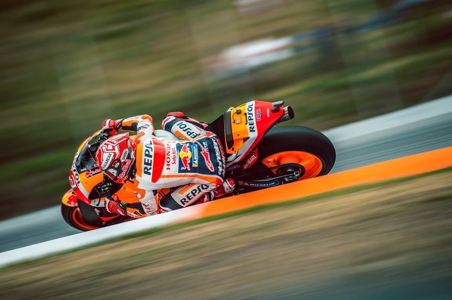 Marquez baixa o prÃ³prio tempo em 2s5 e larga na pole na etapa de Brno da MotoGP 
