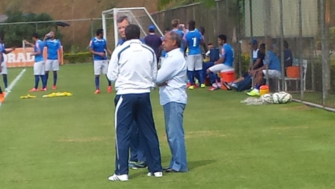 Dirceu Lopes admite desânimo com Seleção e crê em reação do Cruzeiro