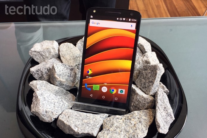O Moto X Force é um dos smartphones com a maior bateria do mercado (Foto: Nicolly Vimercate/TechTudo)