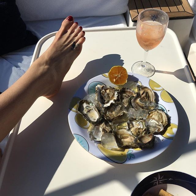 Seriam as ostras o segredo da boa forma? (Foto: Reprodução/Instagram)