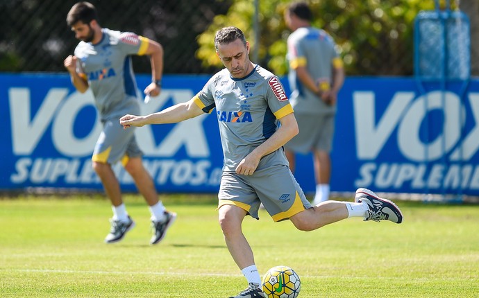 Recomeço: Cruzeiro busca nova era com retorno de Paulo Bento ao futebol