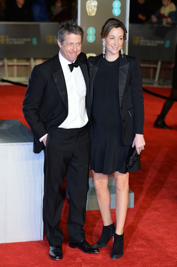 Hugh Grant e Anna Eberstein (Foto: Getty Images)