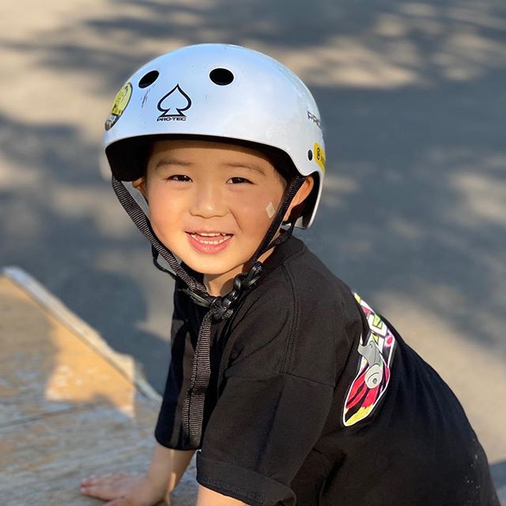 Rita Ishizuka começou a andar de skate com apenas dois anos — Foto: Reprodução / Instagram