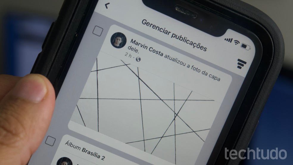Tutorial mostra como excluir publicações do Facebook pelo celular — Foto: Marvin Costa/TechTudo
