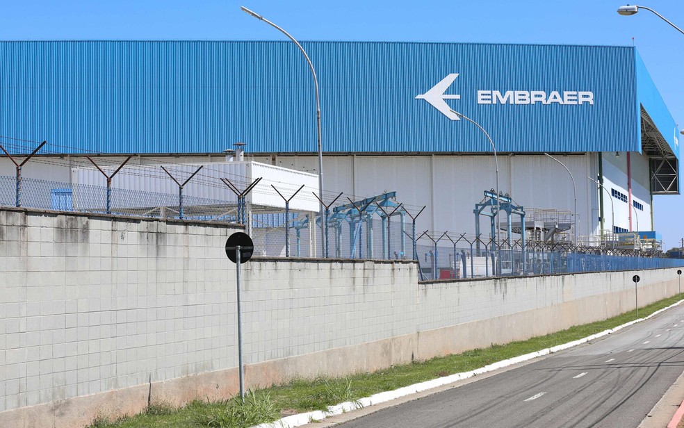 Vista da sede da Embraer, em São José dos Campos, interior de SP — Foto: Luis Lima Jr./Futura Press/Estadão Conteúdo